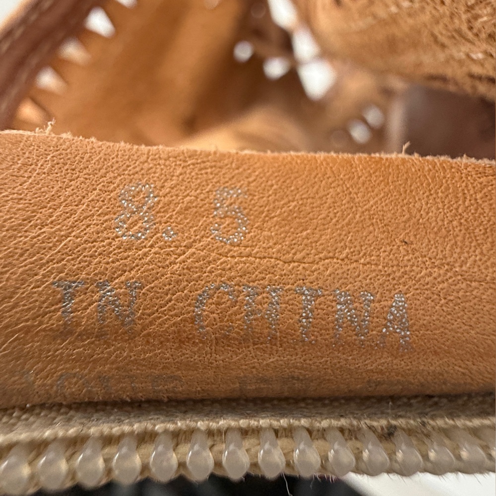 Jeffrey Campbell Tan Radillo-Hi Laser Cut Lace-Up Wedge Sandals Size 8.5 Women’s - Picture 2 of 11